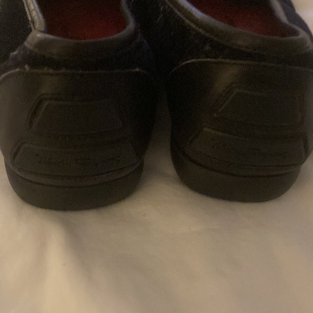 Salvatore Ferragamo Sports Black Suede flats  size 7.5, heels 1 inch - Picture 2 of 4